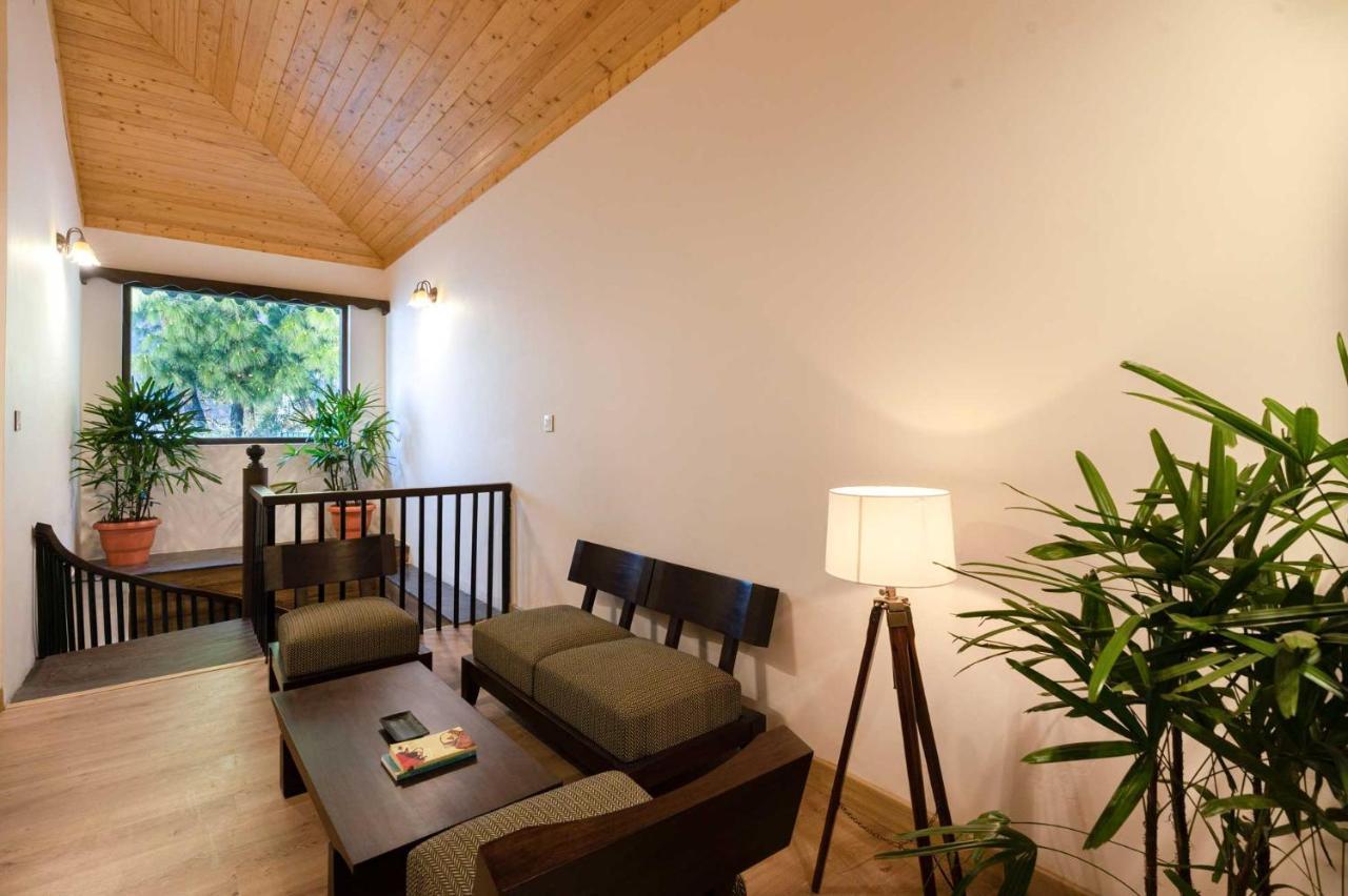 Stayvista At The Winter Line With Complimentary Breakfast Kasauli Exterior photo