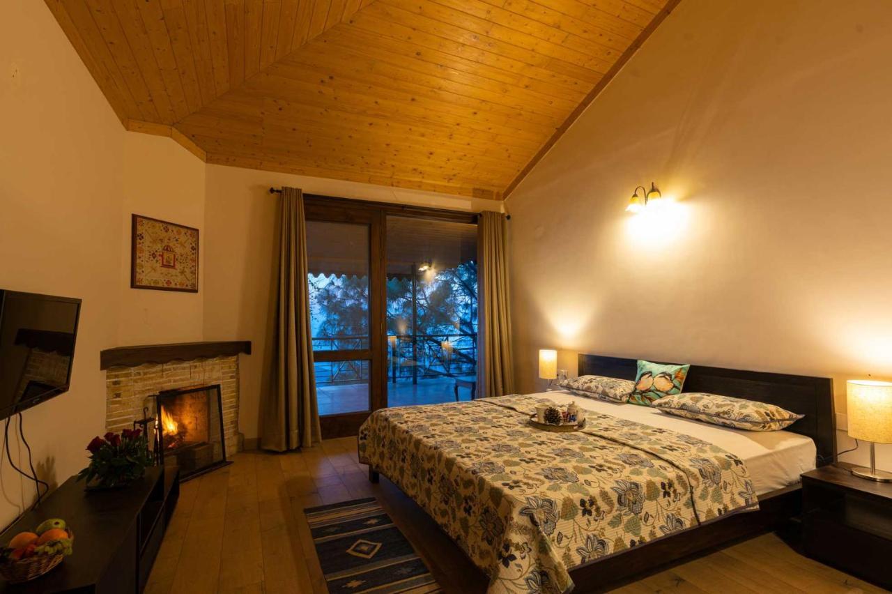 Stayvista At The Winter Line With Complimentary Breakfast Kasauli Exterior photo